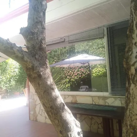Relax A -casa Domitilla - בית נופש Marco Simone