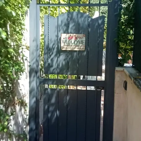 Relax A -casa Domitilla - בית נופש *