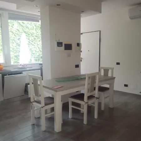 Relax A -casa Domitilla - Holiday home Marco Simone